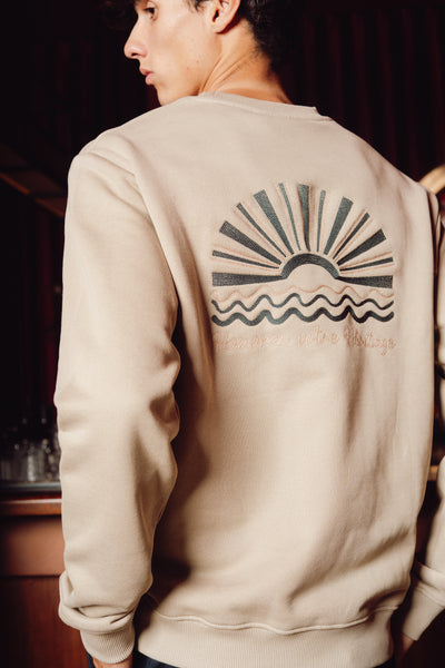 Honorer horizon crewneck   - Dark sand