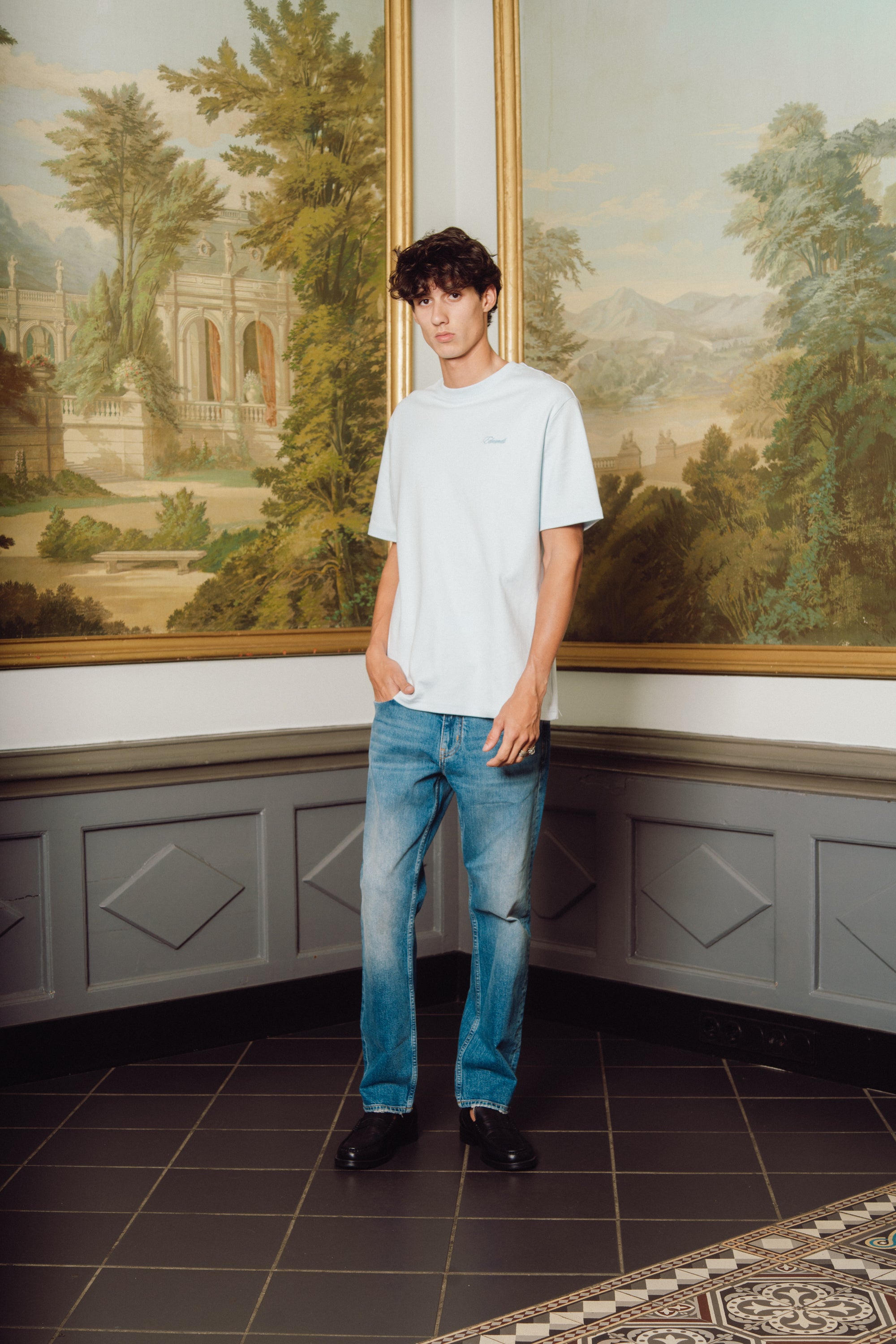 Herritage T-shirt -  Light blue