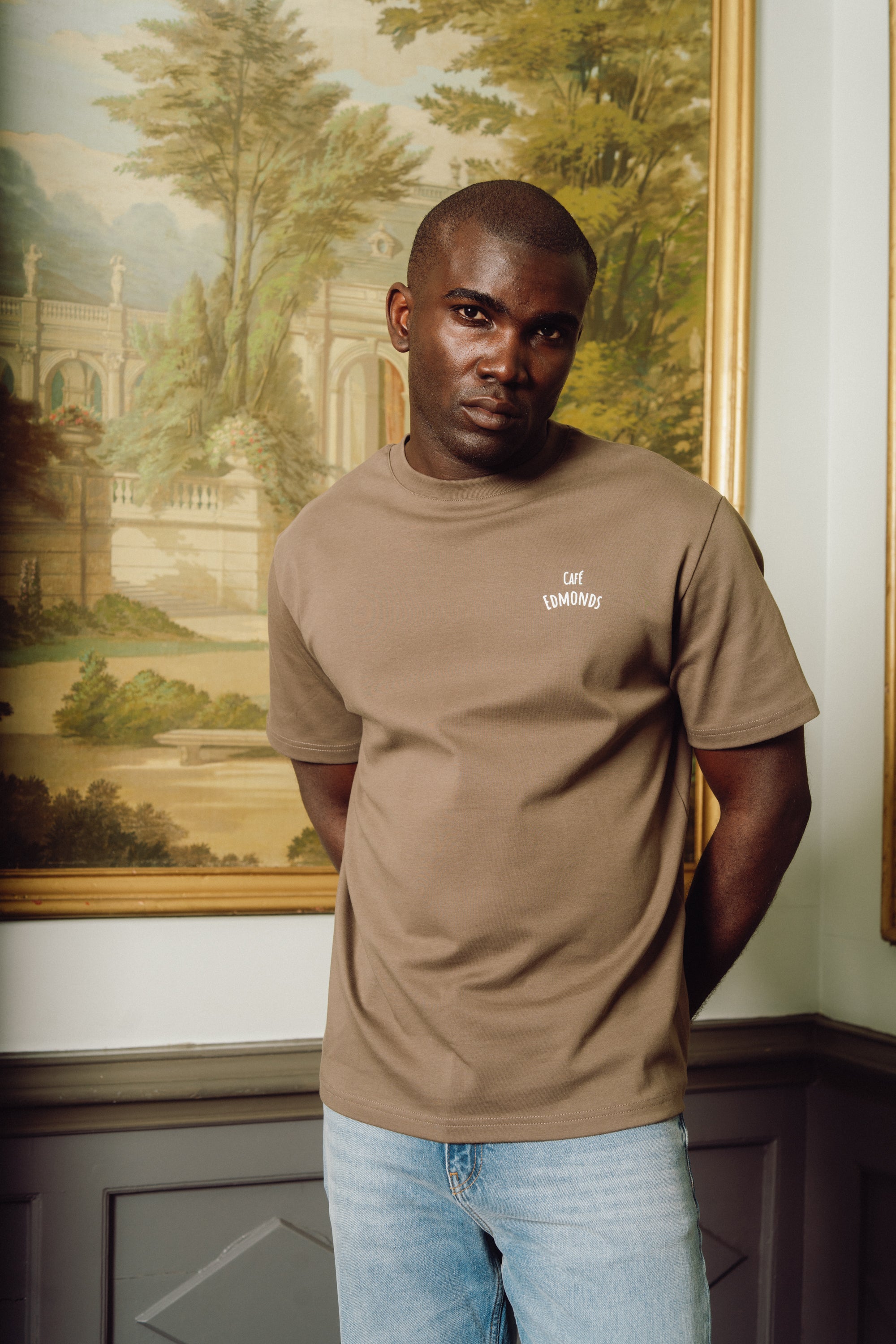 Café Edmonds T-shirt - Brown