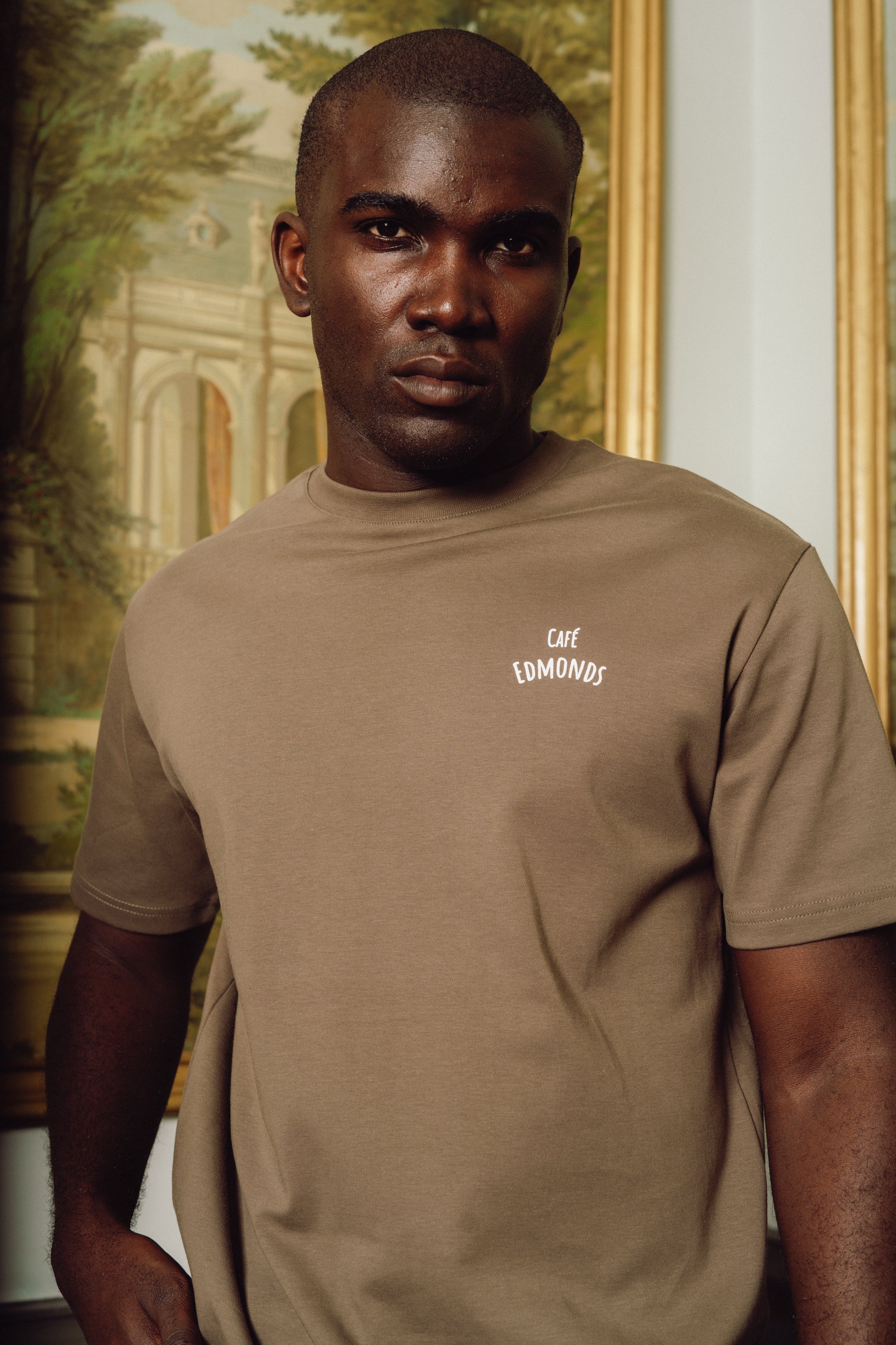 Café Edmonds T-shirt - Brown