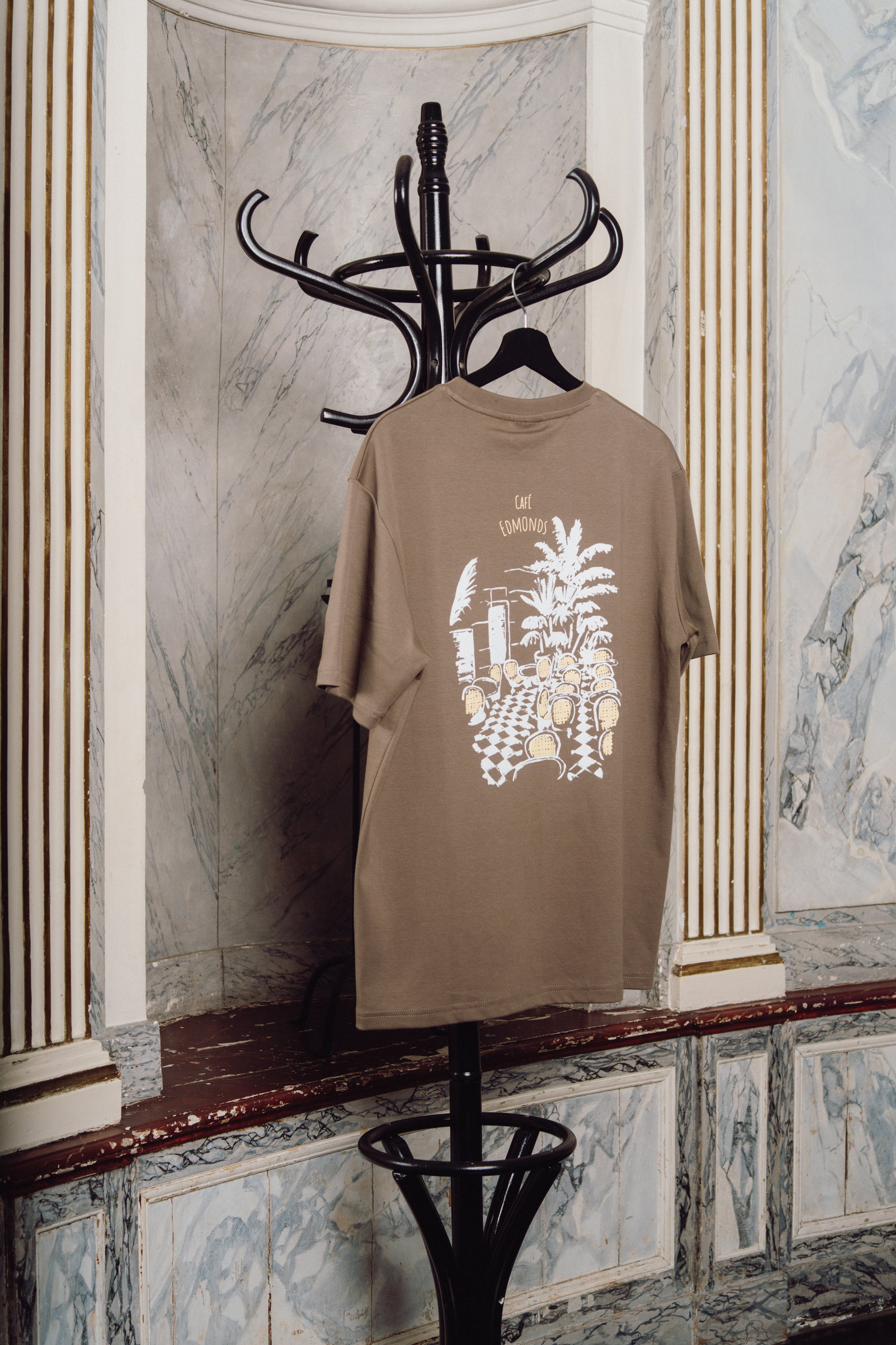 Café Edmonds T-shirt - Brown