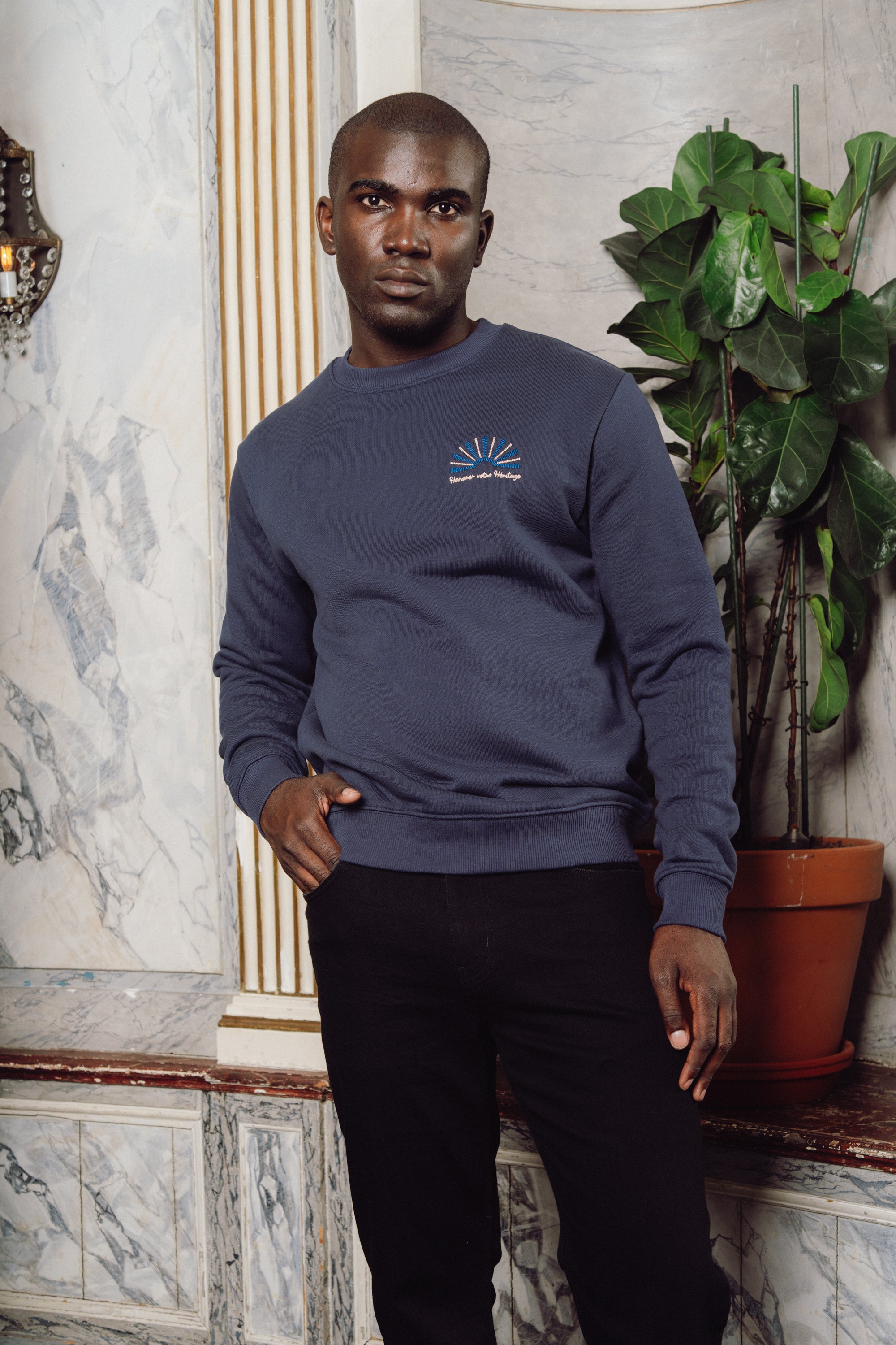 Honorer horizon crewneck   - Navy